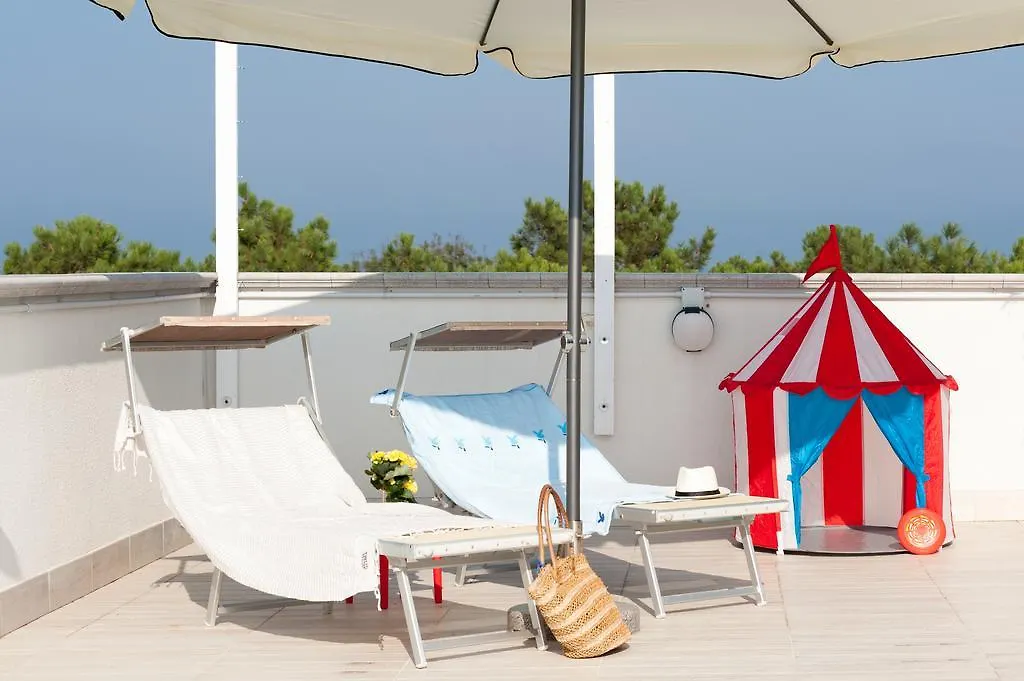 Regina Hotel E Ristorante Punta Marina