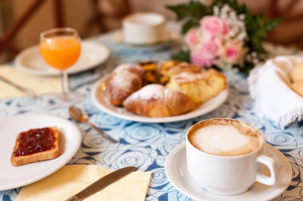 Regina Hotel E Ristorante プンタ・マリーナ