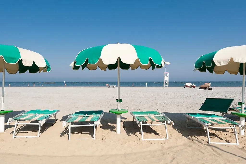 Regina Hotel E Ristorante Punta Marina 3*,  Włochy