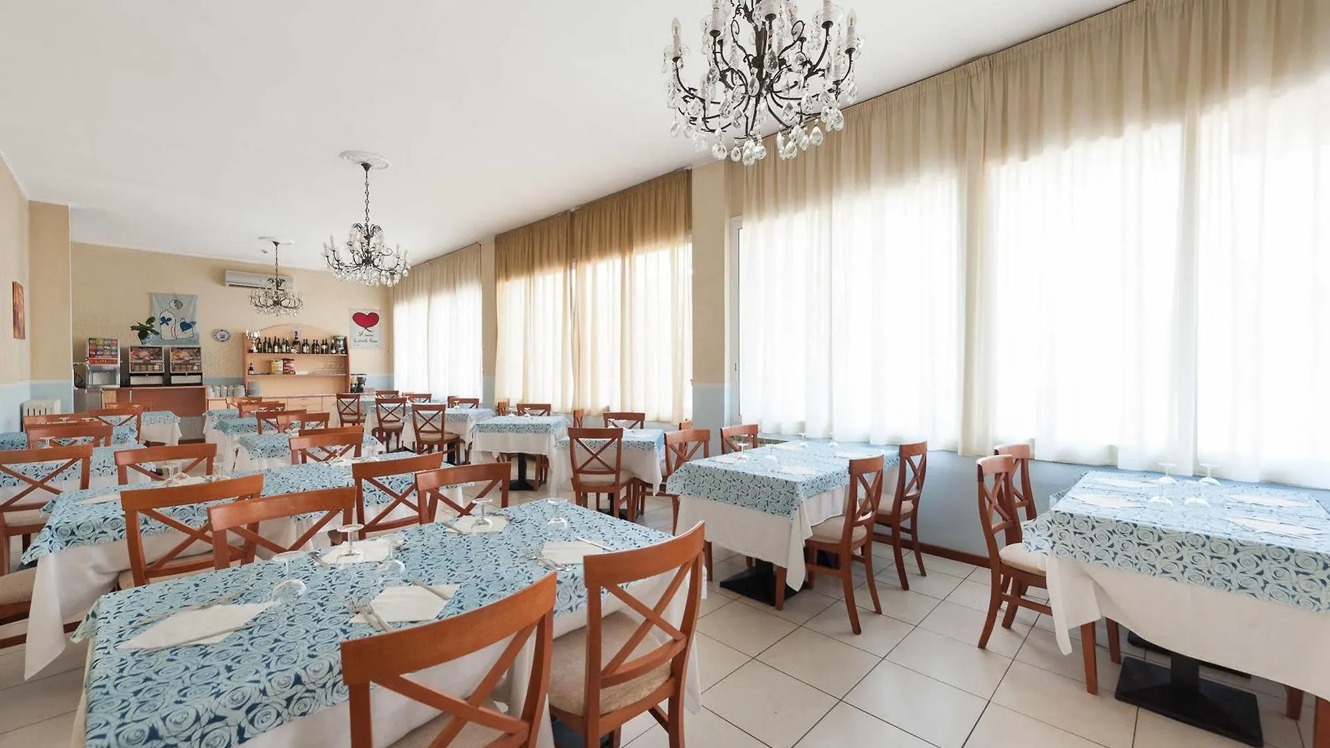 ***  Regina Hotel E Ristorante Punta Marina Włochy
