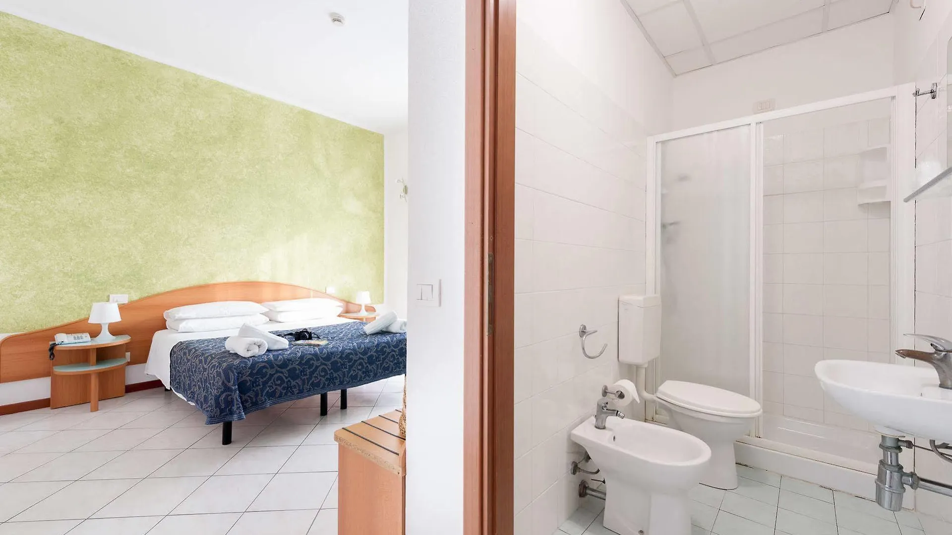 Regina Hotel E Ristorante Punta Marina
