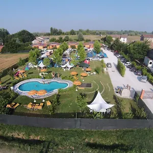 2* Ferienpark Lucciole Nella Nebbia