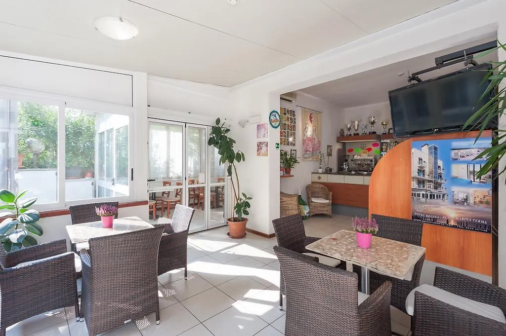 Regina Hotel e Ristorante Punta Marina 3*,
